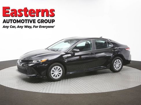 Used 2020 Toyota Camry LE w/ Sunroof Package FWD image 60