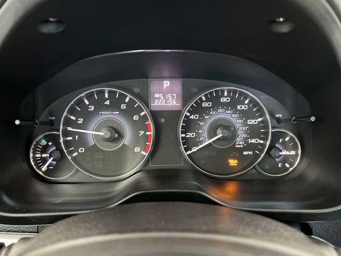 Used 2011 Subaru Legacy 2.5i Premium AWD/4WD image 26