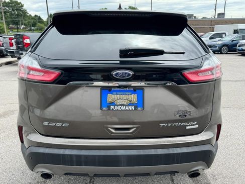 Used 2019 Ford Edge Titanium FWD image 4