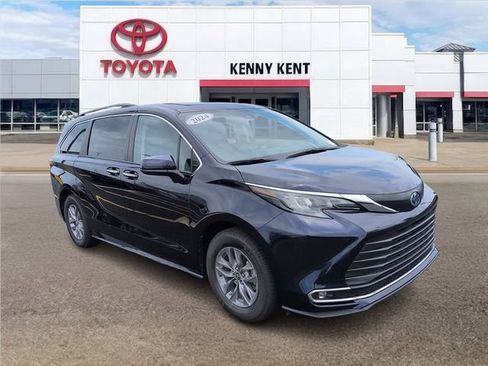 Certified 2024 Toyota Sienna XLE w/ XLE Plus Package FWD image 1