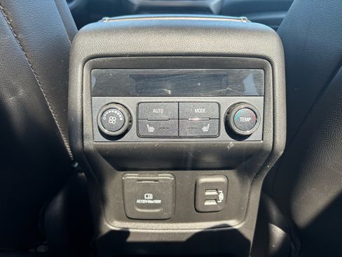 Used 2019 GMC Acadia Denali w/ Technology Package image 34