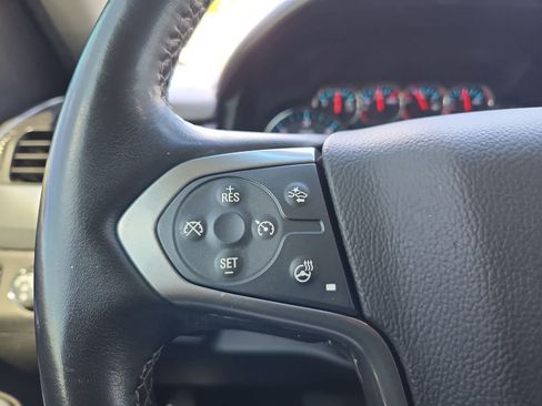 Used 2019 Chevrolet Suburban LT w/ Texas Edition Package RWD image 21