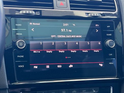 Used 2019 Volkswagen GTI S FWD image 19