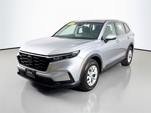 Used 2023 Honda CR-V LX image 4