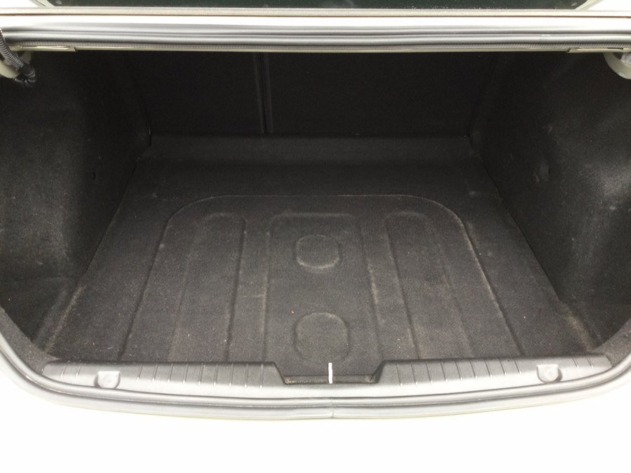 Used 2013 Chevrolet Cruze Eco w/ Enhanced Safety Package FWD image 17