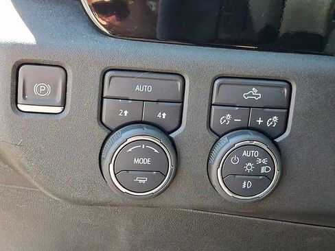 Used 2023 Chevrolet Silverado 1500 RST AWD/4WD image 27