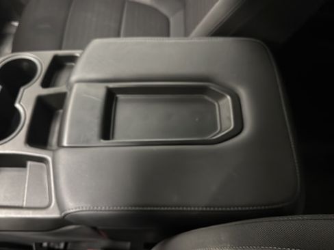 Used 2022 Chevrolet Silverado 3500 LT w/ Convenience Package AWD/4WD image 19