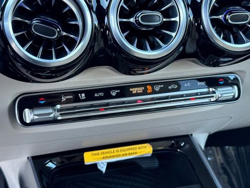 Certified 2025 Mercedes-Benz GLB 250 image 24