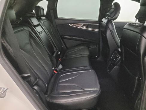 Used 2017 Lincoln MKX Reserve w/ Lincoln MKX Climate Package AWD/4WD image 19