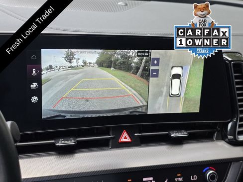 Used 2024 Kia Sportage SX FWD image 16