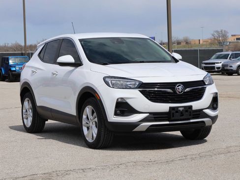 Used 2022 Buick Encore GX Preferred w/ Cold Weather Comfort Package image 4