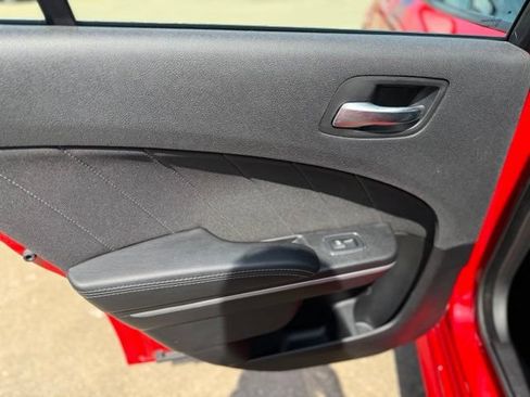 Used 2020 Dodge Charger GT RWD image 21