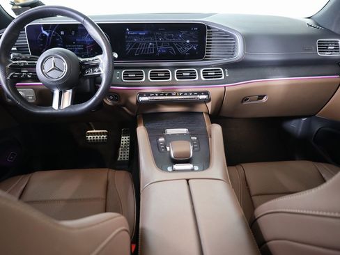 Used 2024 Mercedes-Benz GLS 450 GLS 450 image 17