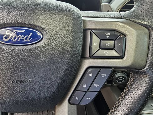 Used 2019 Ford F150 Raptor w/ Equipment Group 802A Luxury AWD/4WD image 19