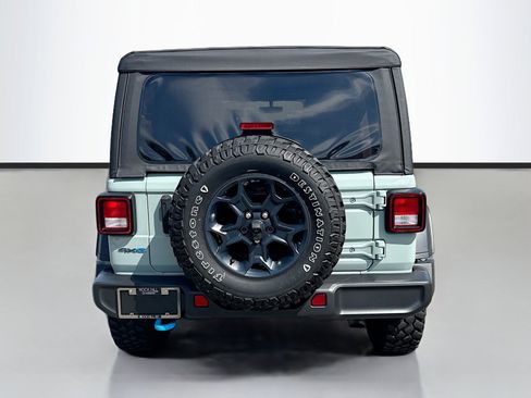 Used 2023 Jeep Wrangler Unlimited w/ Cold Weather Group image 6