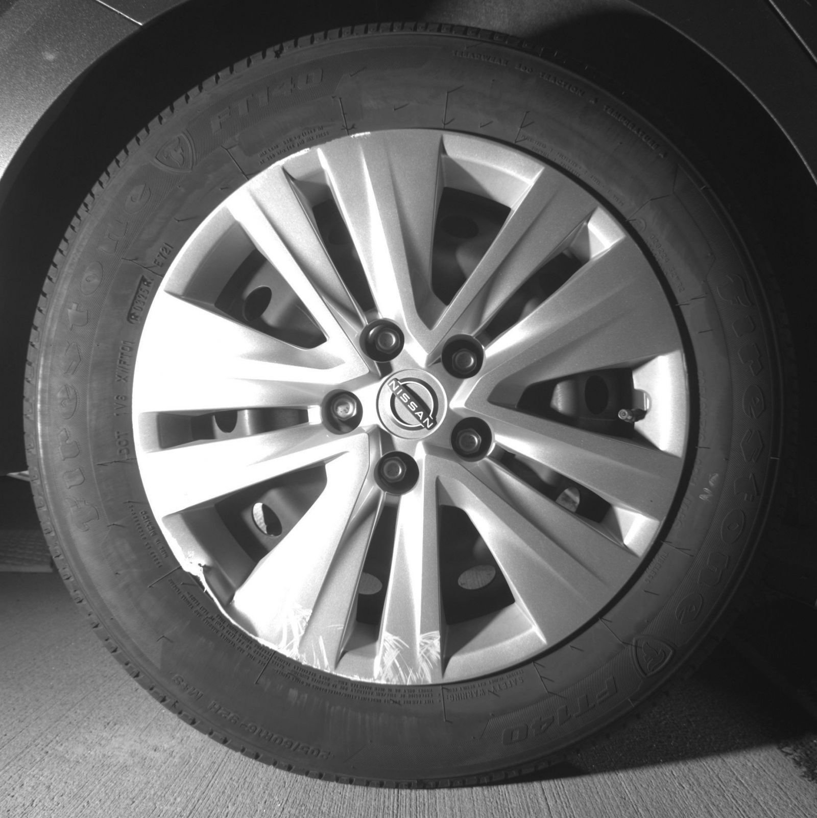 Used 2025 Nissan Sentra S FWD image 18