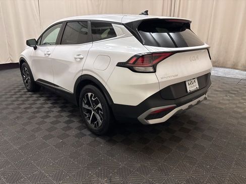 Certified 2023 Kia Sportage EX image 7