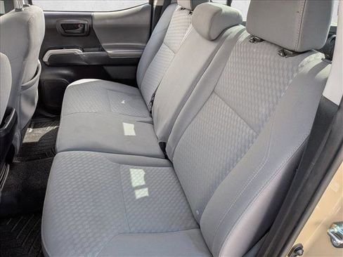 Used 2020 Toyota Tacoma SR5 image 19