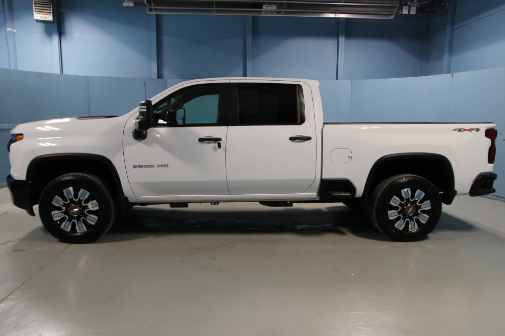 Used 2022 Chevrolet Silverado 2500 W/T w/ WT Convenience Package AWD/4WD image 23