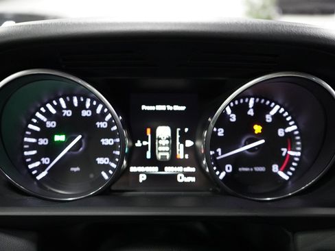 Used 2015 Land Rover Range Rover Sport HSE AWD/4WD image 33
