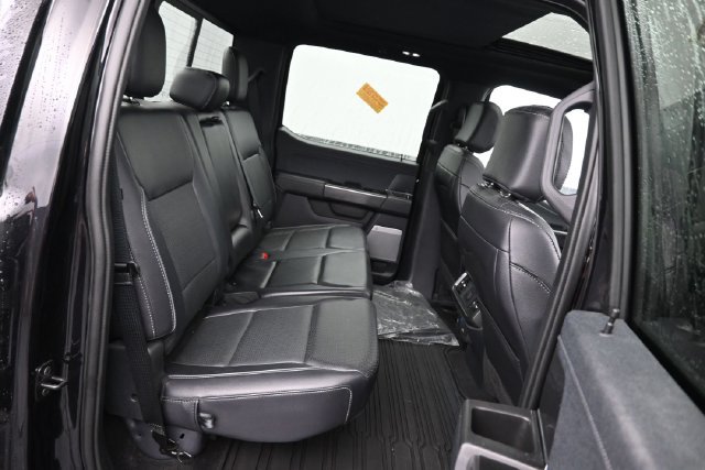 Used 2024 Ford F150 Lariat AWD/4WD image 6
