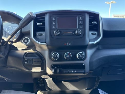 Used 2020 RAM 2500 Big Horn AWD/4WD image 28