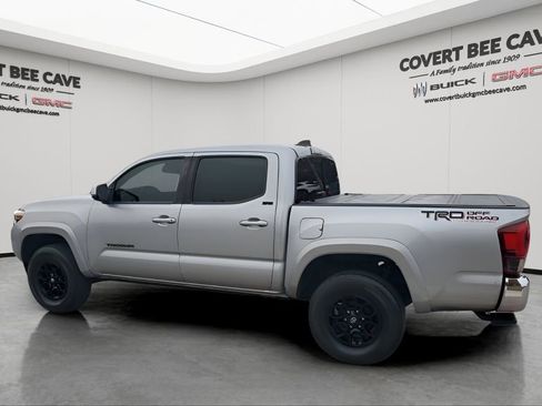 Used 2021 Toyota Tacoma SR5 image 6