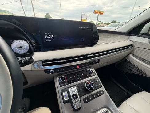 Used 2024 Hyundai Palisade Calligraphy AWD/4WD image 16