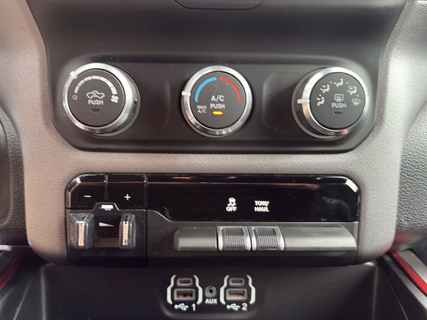 Used 2022 RAM 1500 Rebel AWD/4WD image 15