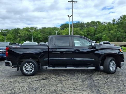 Used 2022 Chevrolet Silverado 1500 LT AWD/4WD image 4