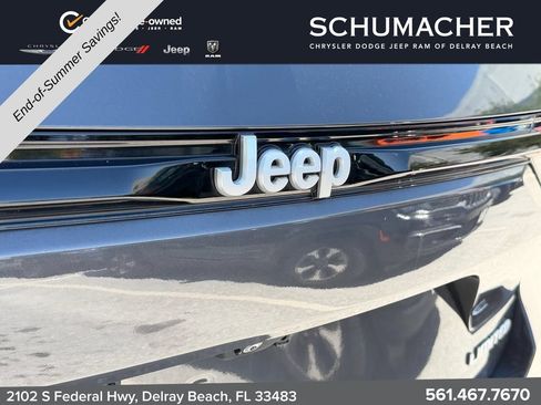 Certified 2024 Jeep Grand Cherokee Limited w/ Luxury Tech Group II RWD image 15