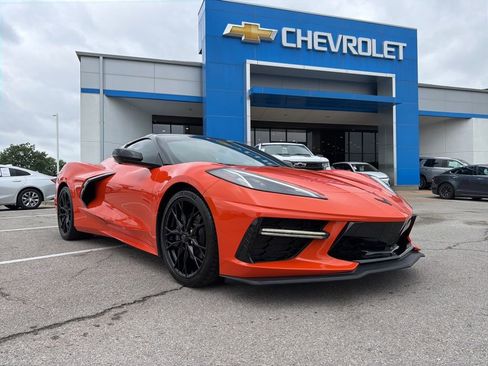 Used 2025 Chevrolet Corvette Stingray Convertible w/ Battery Protection Package RWD image 1