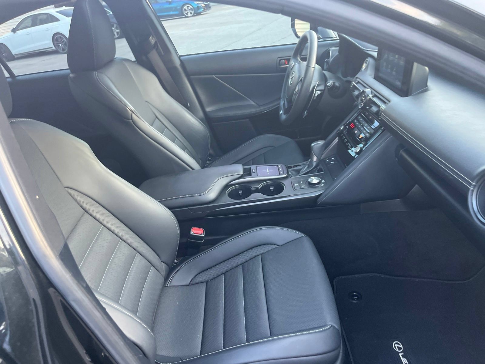 Used 2024 Lexus IS 300 F Sport w/ Accessory Package RWD image 33