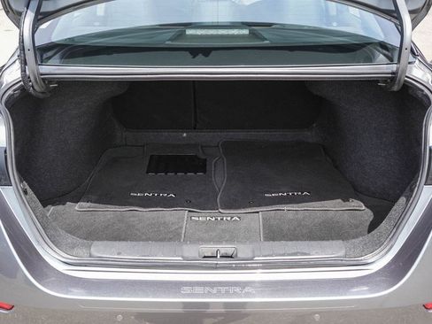 Used 2021 Nissan Sentra SV FWD image 25