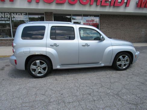 Used 2011 Chevrolet HHR LT w/ LT Preferred Equipment Group FWD image 8