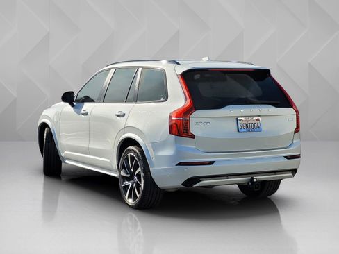 Certified 2023 Volvo XC90 T8 Ultimate w/ Lounge Package image 4