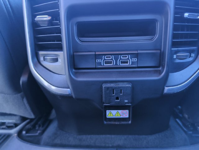 Used 2021 RAM 1500 Big Horn AWD/4WD image 31