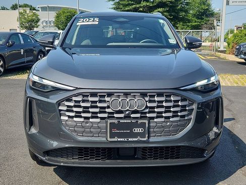 Used 2025 Audi Q5 Premium w/ Convenience Package AWD/4WD image 8