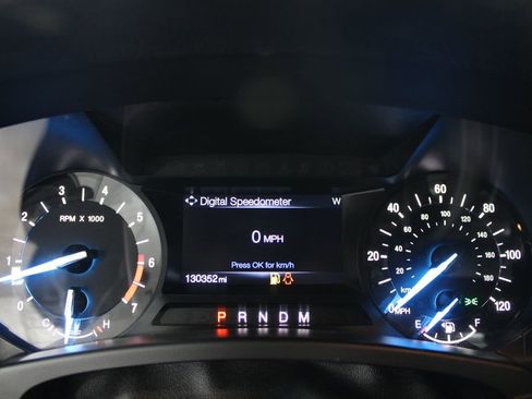 Used 2017 Ford Expedition XLT w/ Equipment Group 201A AWD/4WD image 41