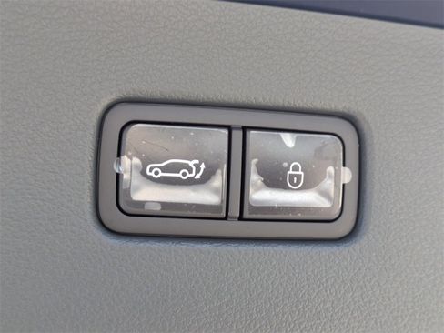 New 2026 Genesis GV80 2.5T Prestige image 14