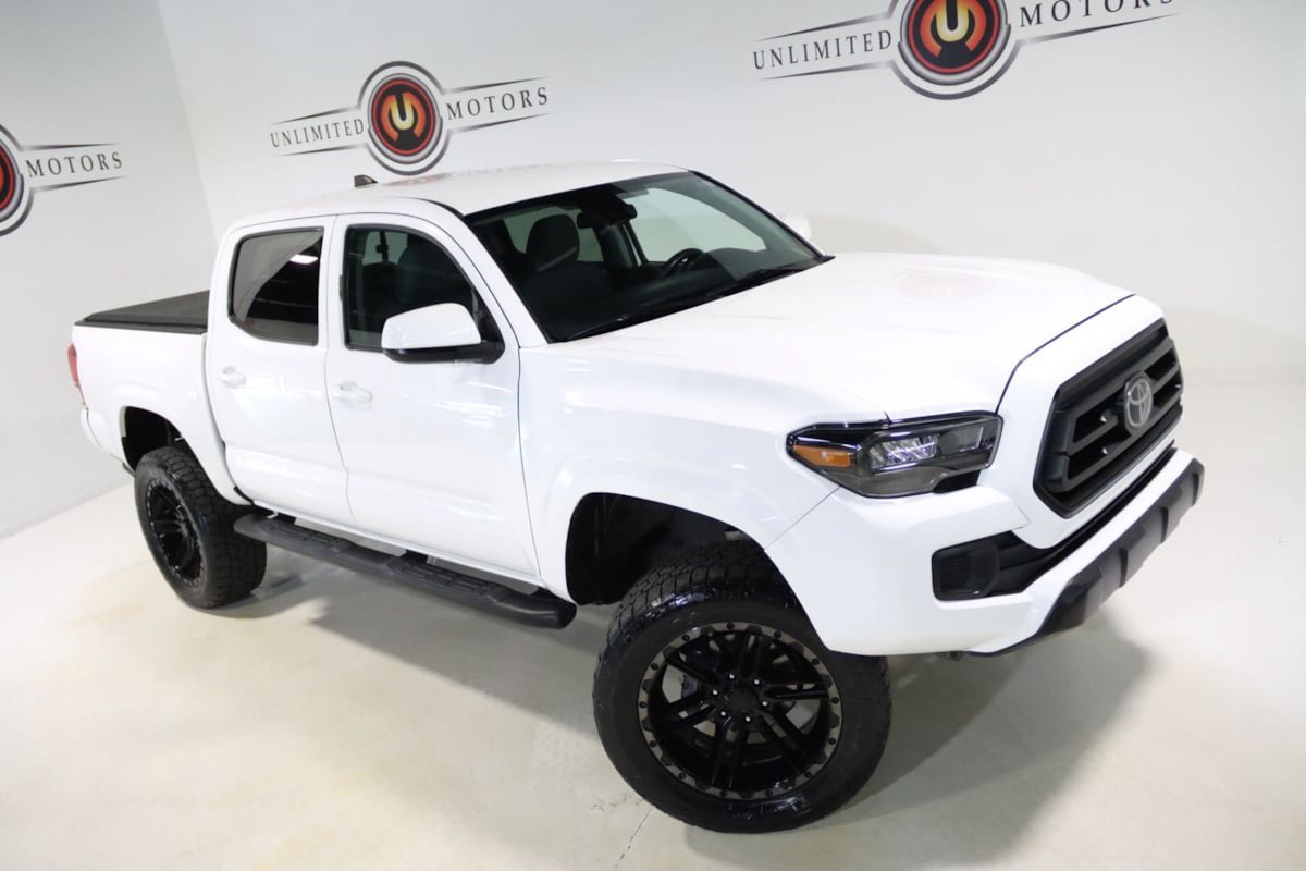 Used 2020 Toyota Tacoma SR AWD/4WD image 7