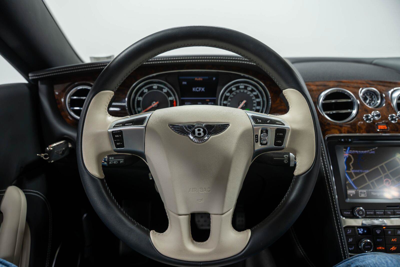 Used 2012 Bentley Continental GT AWD/4WD image 93