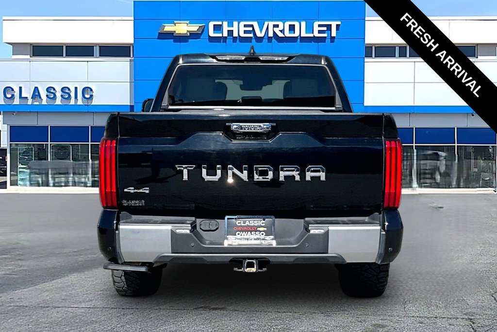 Used 2024 Toyota Tundra Limited w/ Power Package AWD/4WD image 4