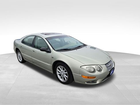 Used 2000 Chrysler 300M FWD image 3