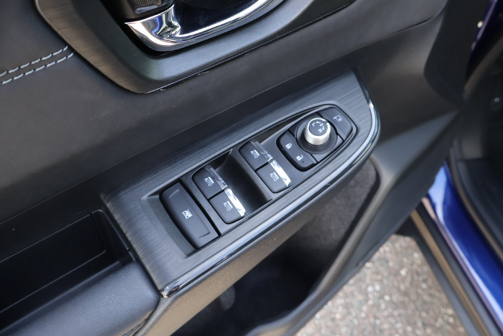 Certified 2026 Subaru Outback Touring AWD/4WD image 12