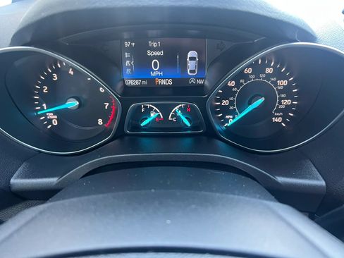Used 2018 Ford Escape Titanium AWD/4WD image 17