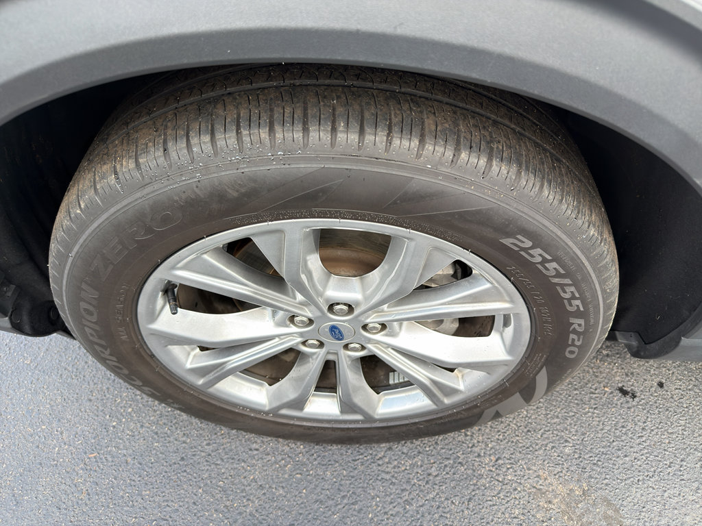 Used 2022 Ford Explorer Limited RWD image 10
