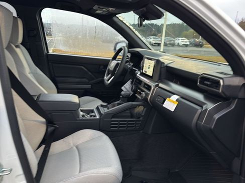 New 2025 Toyota 4Runner SR5 image 10