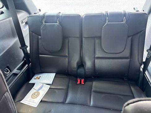 Used 2025 Ford Explorer Platinum RWD image 22