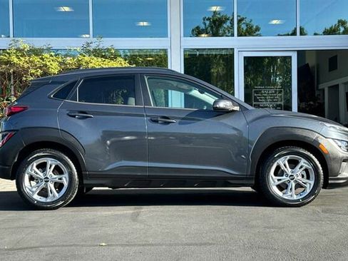 Used 2022 Hyundai Kona SEL w/ Cargo Package FWD image 3